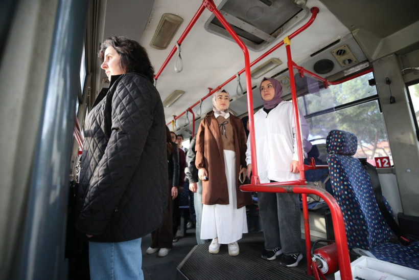 Hayat durdu: Bir millet Atasını andı - Resim: 18