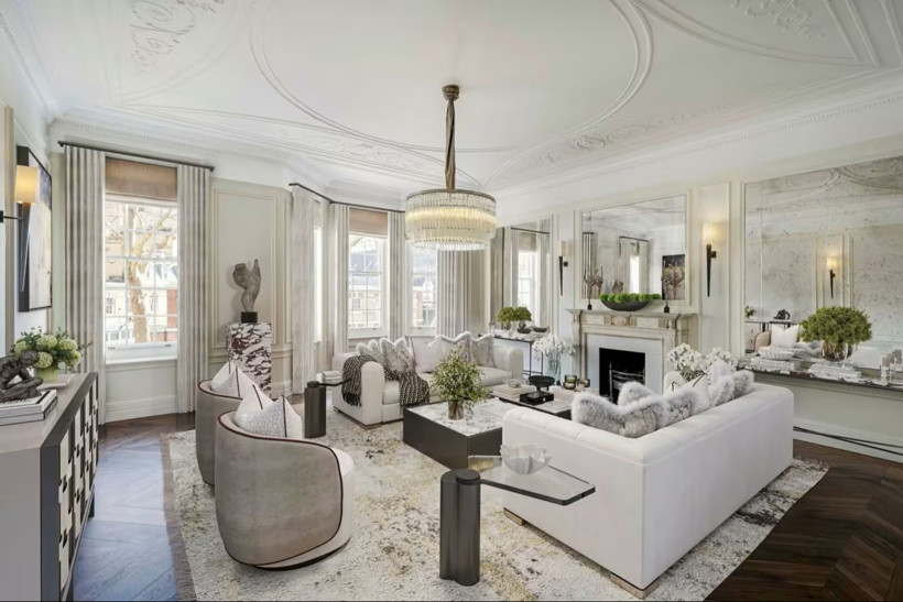 Ünlü milyarderin eşi tarihi elçilik binasını 1 milyar TL'ye aldı - Resim : 1