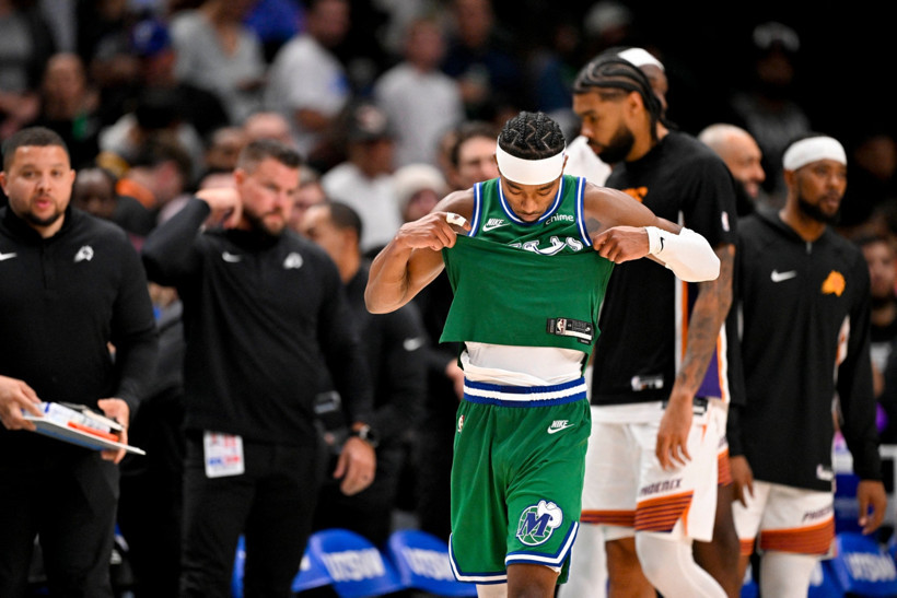 Devin Booker’dan 26 sayı, Suns Dallas’ta fren yaptırdı - Resim : 3