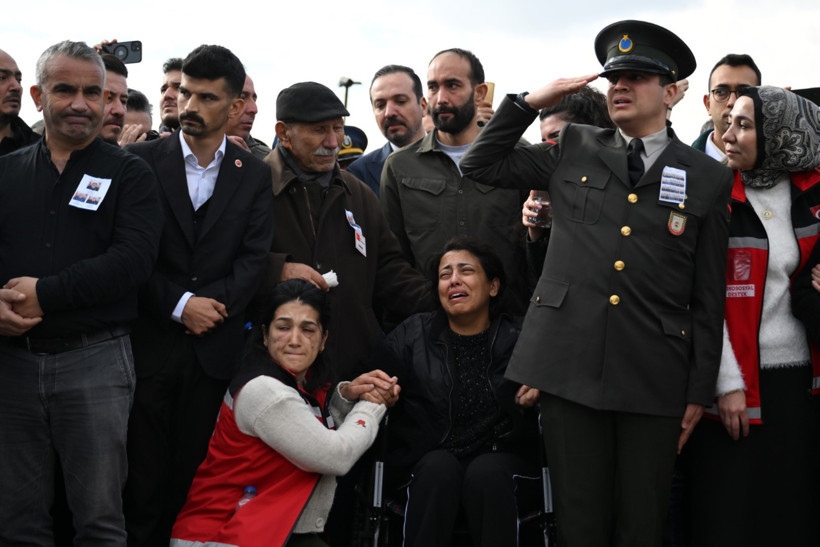Türkiye’nin 20 evladı için gözyaşı sel oldu - Resim : 8