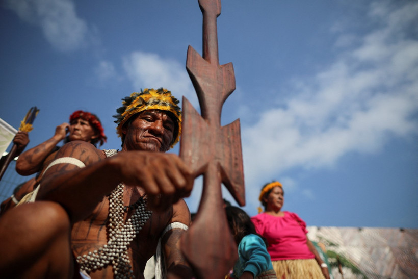 Cop30 krizi: Yerliler zirveye giden yolu kapattı - Resim : 1