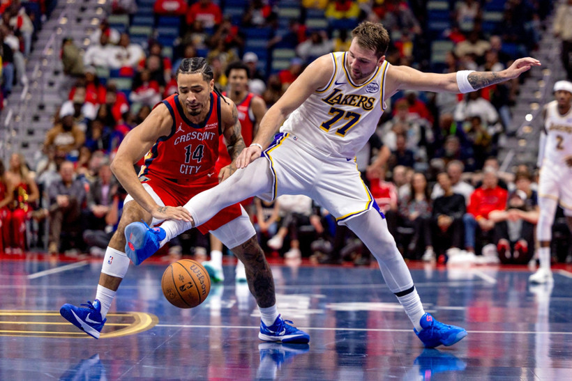 Reaves parladı, Lakers NBA Kupası’nda 2'de 2 yaptı - Resim : 1