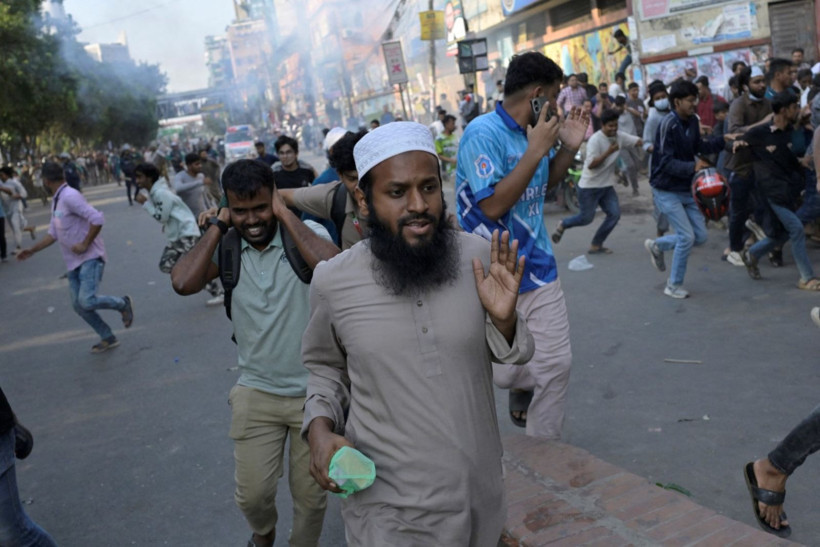 Eski başbakana idam kararı sokakları karıştırdı - Resim: 10