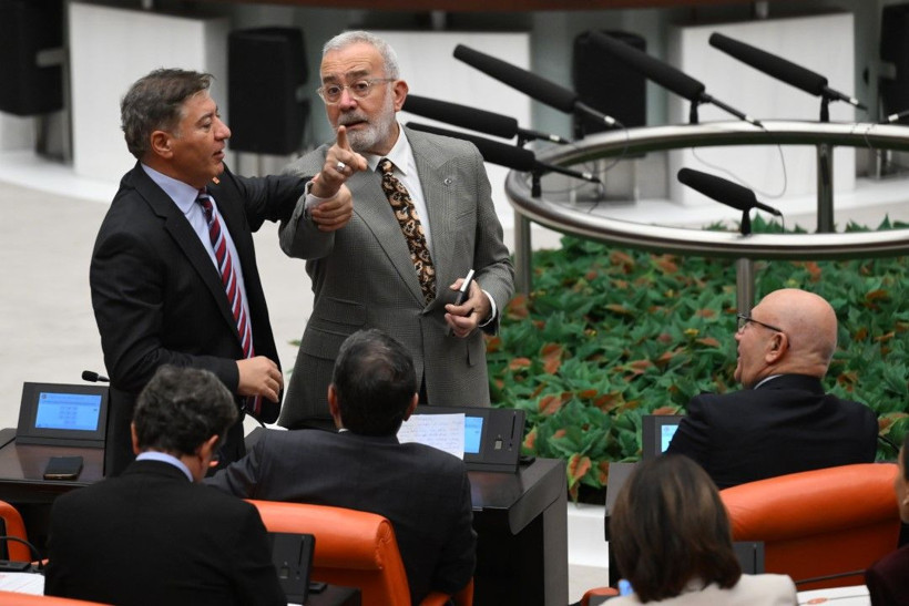 TBMM Genel Kurulu'nda gülümseten anlar - Resim: 10