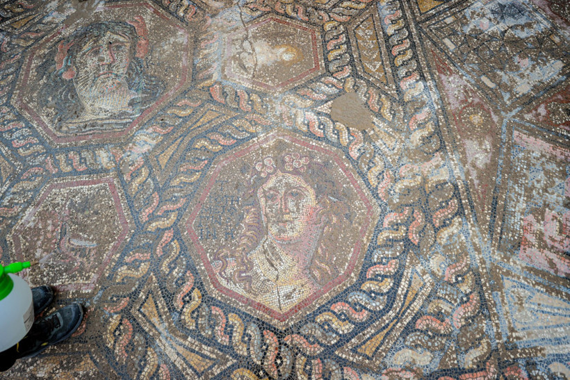 Kanalizasyon çalışmasında fark edildi: İznik’in saklı hazinesi ortaya çıktı - Resim : 2