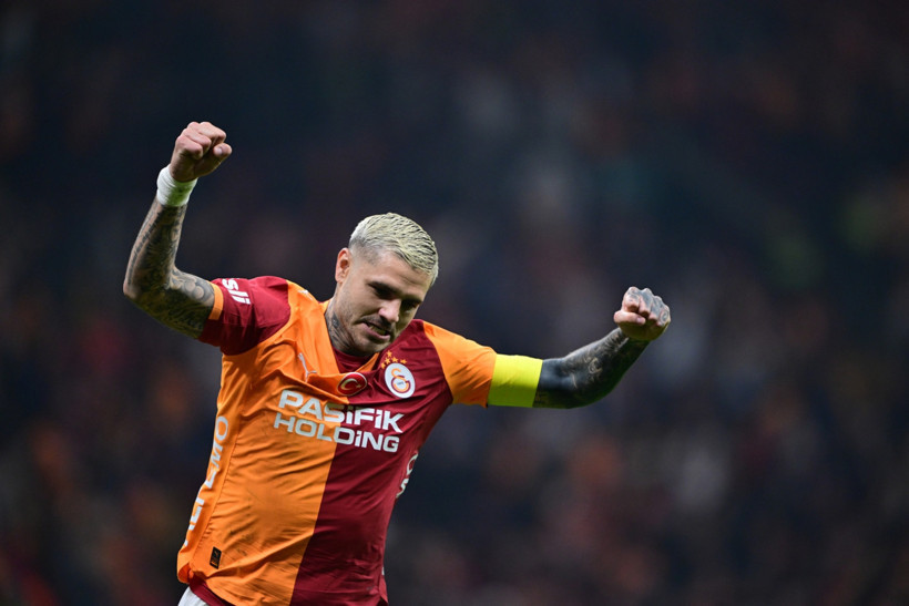 Galatasaray ateş çemberinden çıktı: 5 gol, 2 kırmızı kart: 3-2 - Resim : 1