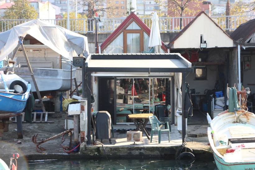 Limandaki villalar: Tapusu yok ama milyonlara satılıyor - Resim: 4