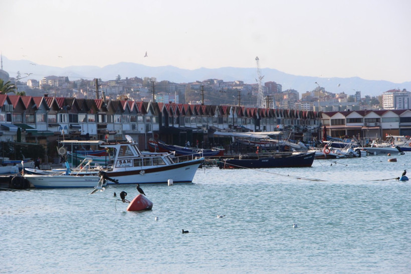 Limandaki villalar: Tapusu yok ama milyonlara satılıyor - Resim: 5