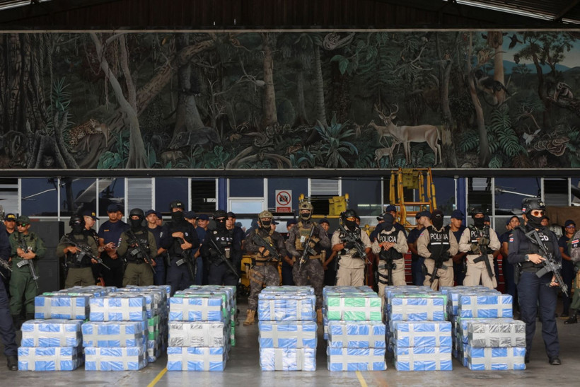 Dev uyuşturucu operasyonu: 5,5 ton kokain... - Resim: 6