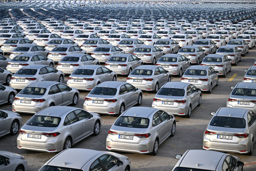 9 bin 200 araç törenle gaza bastı - Resim : 2