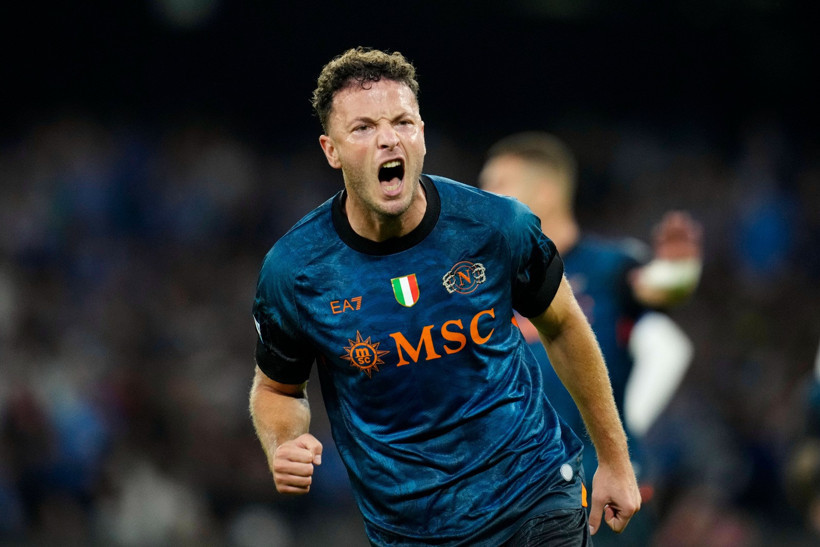 Fenerbahçe ve Beşiktaş gözünü Napoli'ye dikti: Savunmaya Rrahmani iniyor! - Resim : 1