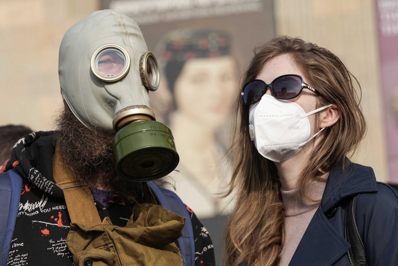 Erivan'da maskeli eylem - Resim : 1