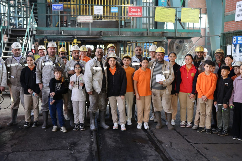 Madenci çocukları babaları için özel mektuplar hazırladı - Resim: 24