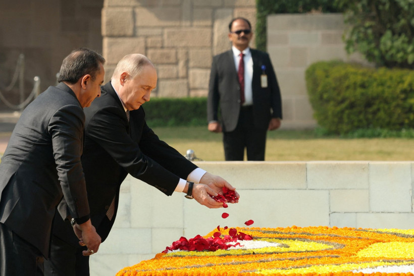 ABD'yi kızdıracak ziyaret: Putin ve Modi bir araya geldi - Resim : 2