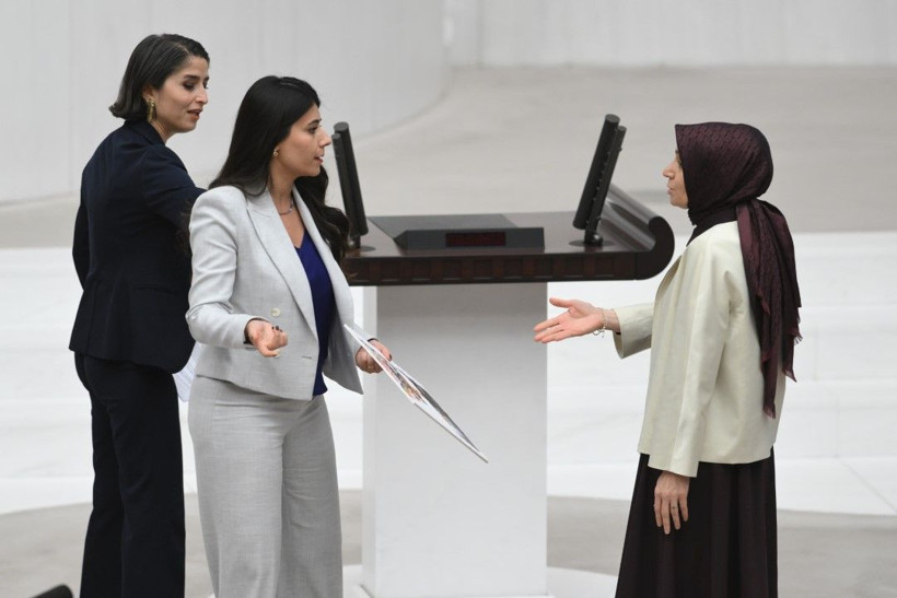 Meclis’te karikatür krizi - Resim: 3