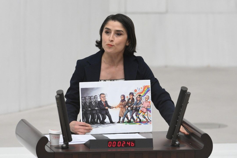 Meclis’te karikatür krizi - Resim: 8