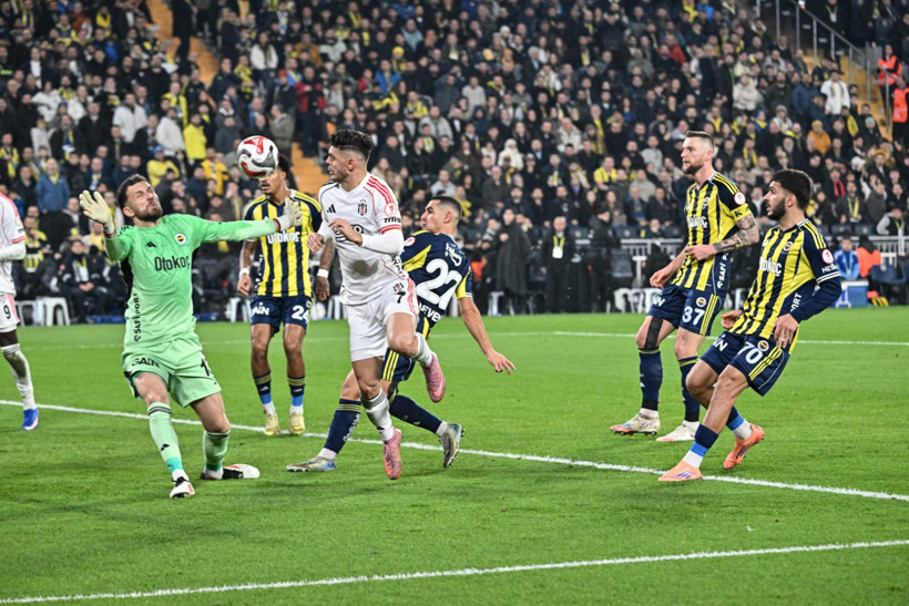 Beşiktaş kupa derbisinde Fenerbahçe'yi yıktı: 1-2 - Resim : 3