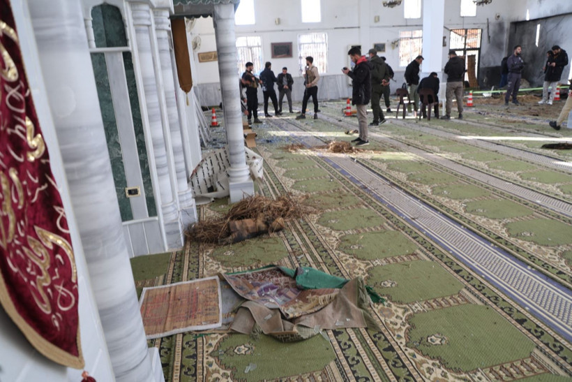 Suriye'de camiye bombalı saldırı: Çok sayıda ölü ve yaralı var - Resim: 5