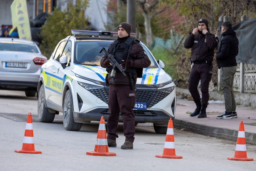 Yalova'da IŞİD hücresine baskın: İşte o ev - Resim: 1