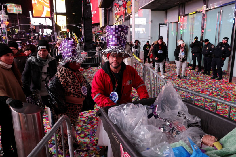 Dünya yeni yıla böyle girdi - Resim: 7