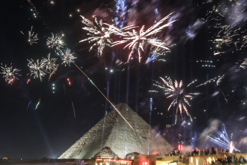 Dünya yeni yıla böyle girdi - Resim: 1