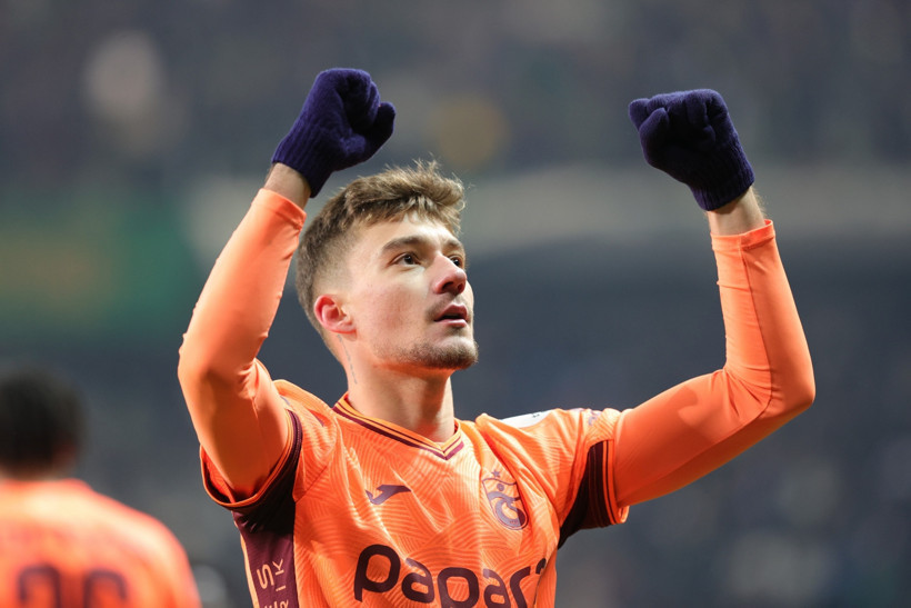 Beşiktaş'tan kovulan Muçi, Trabzonspor'da tarih yazıyor: 12 yıl sonra ilk! - Resim : 2