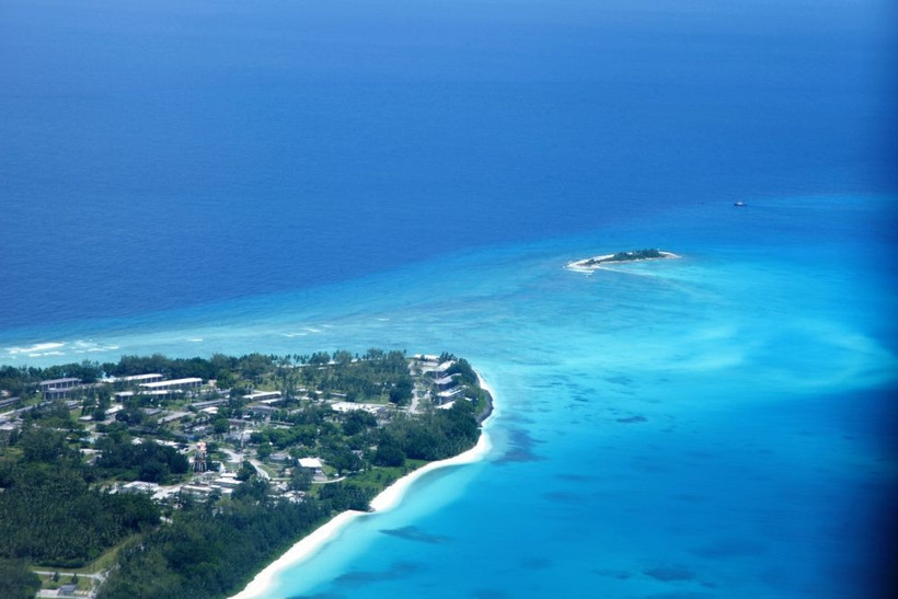 'Büyük aptallık' diyerek İngiltere'yi yerden yere vurdu... Trump gözünü bu adaya dikti - Resim: 1