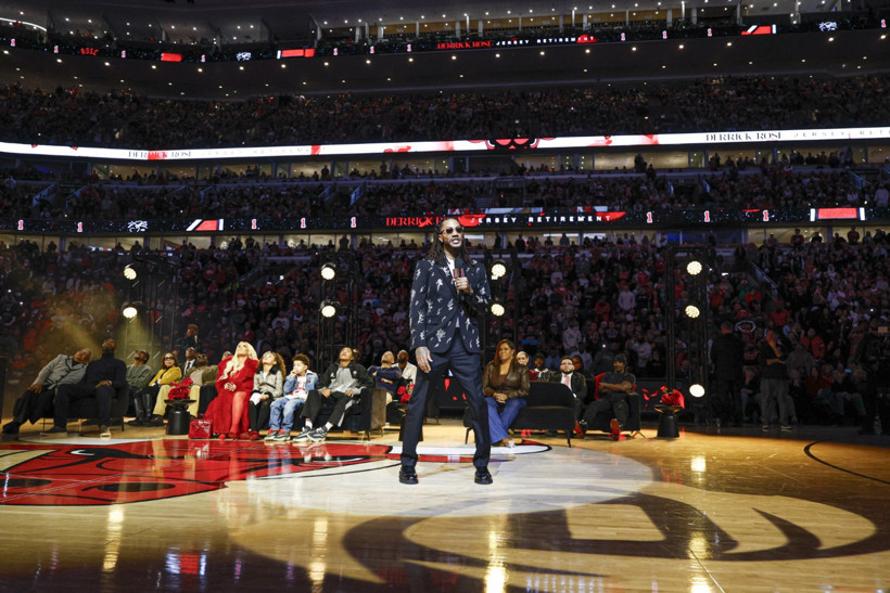 NBA'in en geç MVP'si Derrick Rose’un forma numarası emekli edildi - Resim : 2