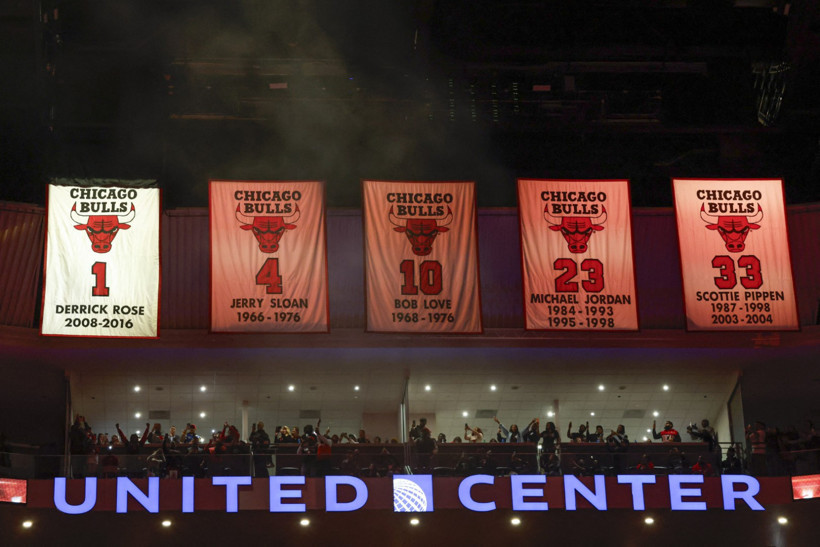 NBA'in en geç MVP'si Derrick Rose’un forma numarası emekli edildi - Resim : 1