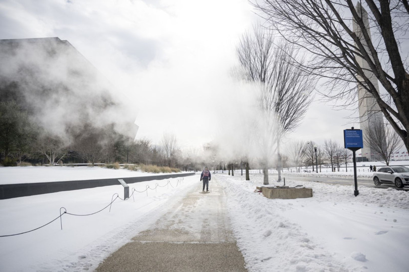 Kar fırtınası hayatı durdurdu: 30 ölü, yüz binlerce kişi elektriksiz - Resim: 2