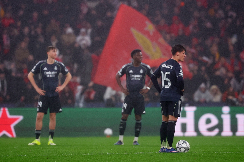 Mourinho'nun Benfica'sı inanılmazı başardı: 90+8'de kaleci Trubin imzası! - Resim : 2
