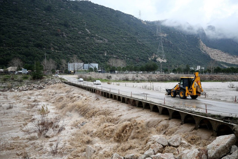 Önce kuraklık vurdu, şimdi de sağanak - Resim: 62