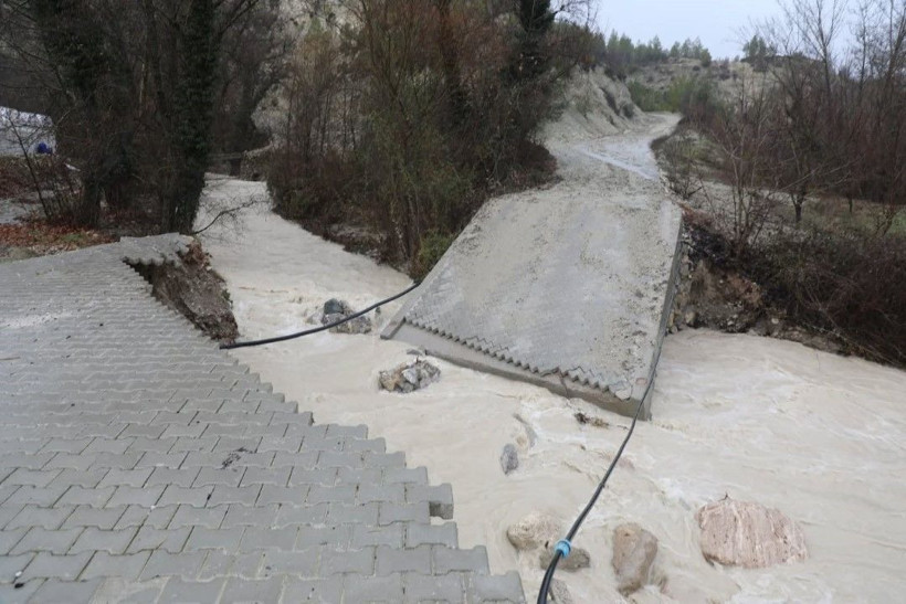 Önce kuraklık vurdu, şimdi de sağanak - Resim: 17