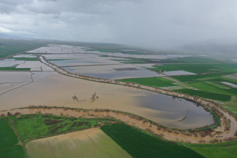 Önce kuraklık vurdu, şimdi de sağanak - Resim: 2