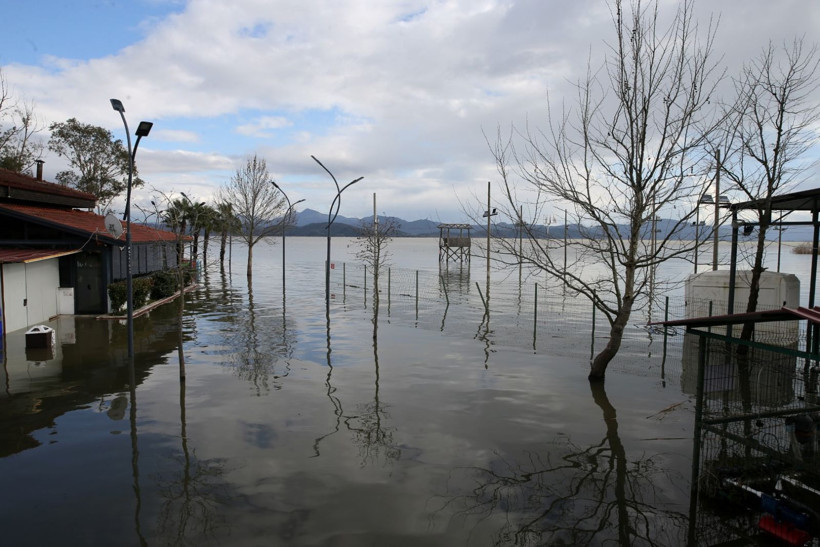 Tsunami gibi: Bir ilçe su altında kaldı - Resim: 11