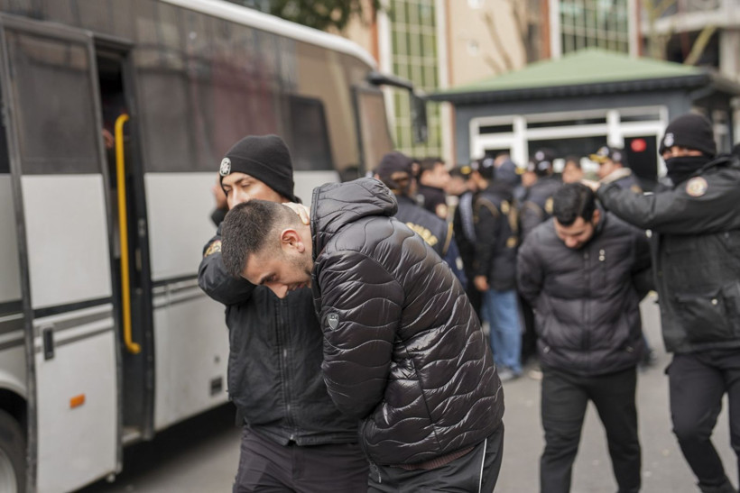Maşalar yakalandı, elebaşları firari: Para vaadiyle suç makinesine dönüştürdüler - Resim: 10