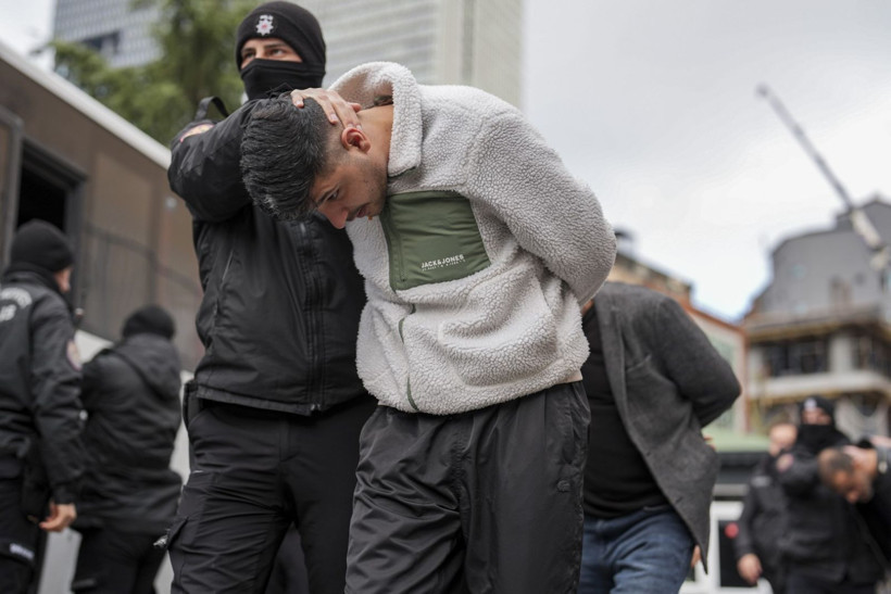 Maşalar yakalandı, elebaşları firari: Para vaadiyle suç makinesine dönüştürdüler - Resim: 14