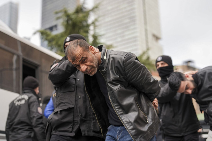 Maşalar yakalandı, elebaşları firari: Para vaadiyle suç makinesine dönüştürdüler - Resim: 8