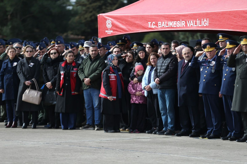 Şehit Binbaşı'ya veda - Resim: 10
