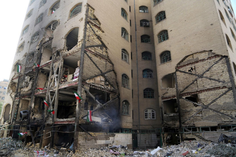 Asker ailelerinin yaşadığı evlere füze yağdı - Resim: 4