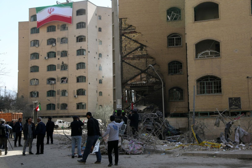 Asker ailelerinin yaşadığı evlere füze yağdı - Resim: 22