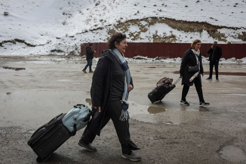 Reuters, İran-Türkiye sınırındaki hareketliliği görüntüledi - Resim: 1