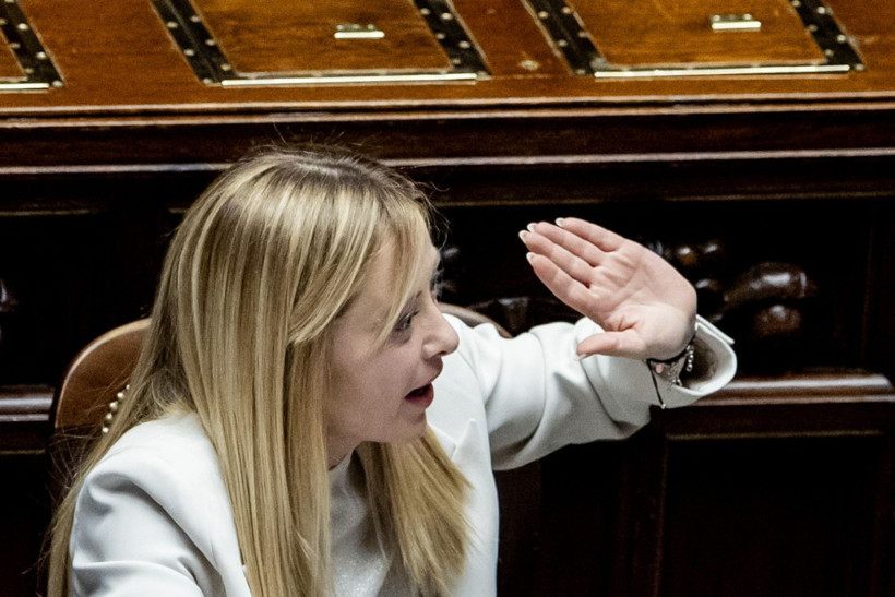 Meloni'nin Senato'daki hareketleri dikkat çekti - Resim: 4