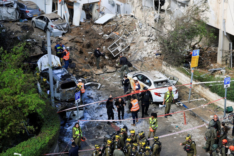 İran'dan İsrail'e yoğun hava saldırısı: Birçok bölgede sirenler çalıyor - Resim: 11