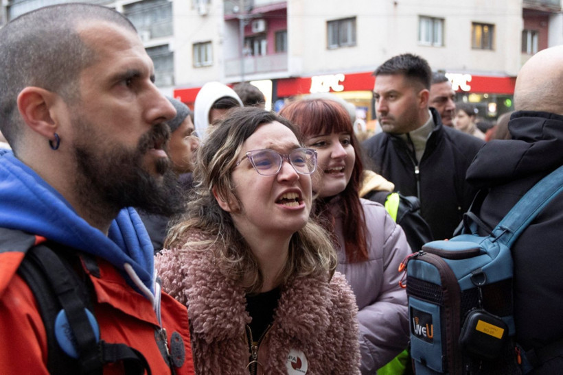 Sırbistan'da üniversiteler karıştı: Yüzlerce öğrenci polisle çatıştı - Resim: 7