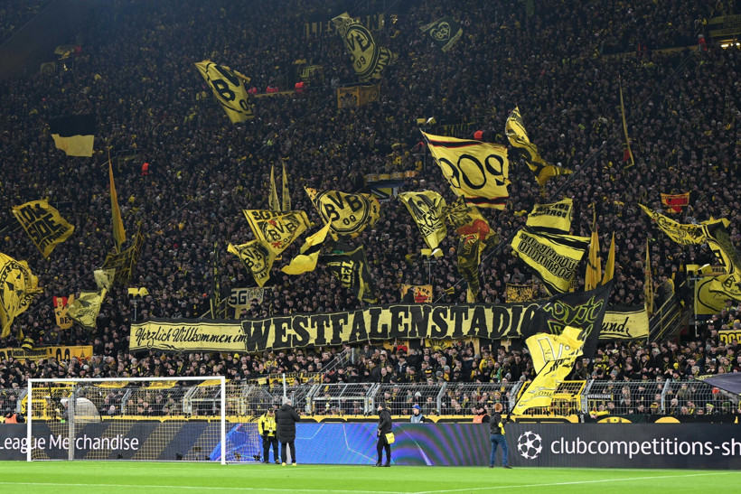Dortmund'un 'Sarı Duvar'ı tehlikede: UEFA'nın yeni kurallarına takılıyor! - Resim : 2