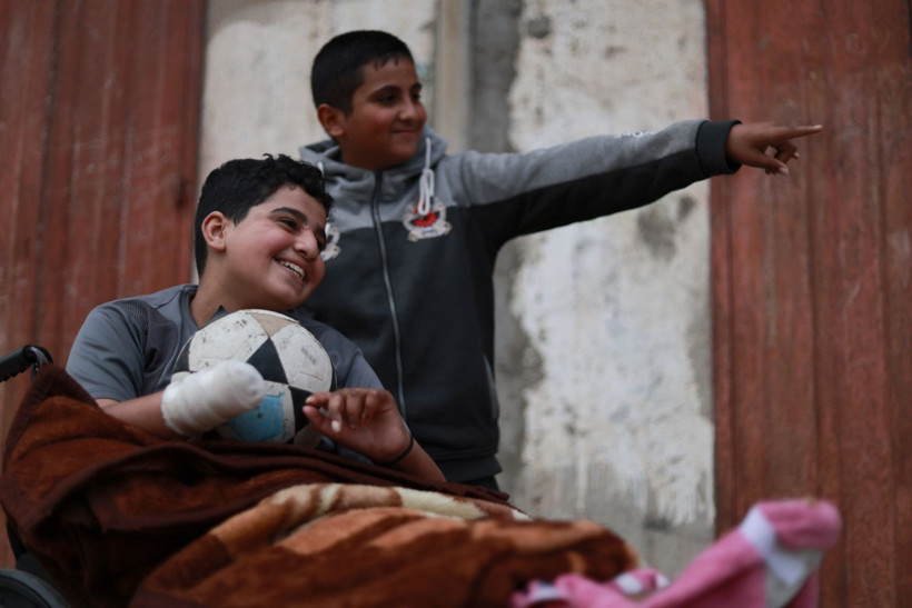Futbol oynarken bulduğu mühimmatı eve götürdü, elini kaybetti - Resim: 7