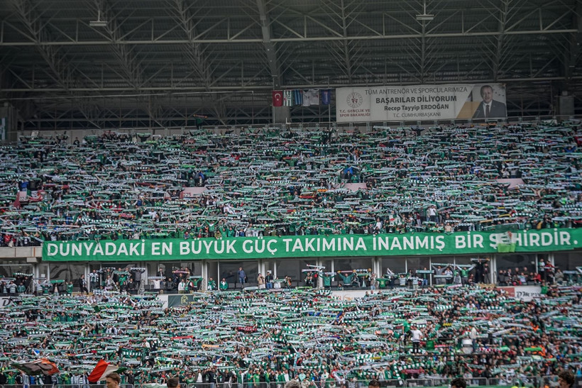 35 bin Bursasporlu bir şehri fethetti: Böyle deplasman görülmedi - Resim: 5