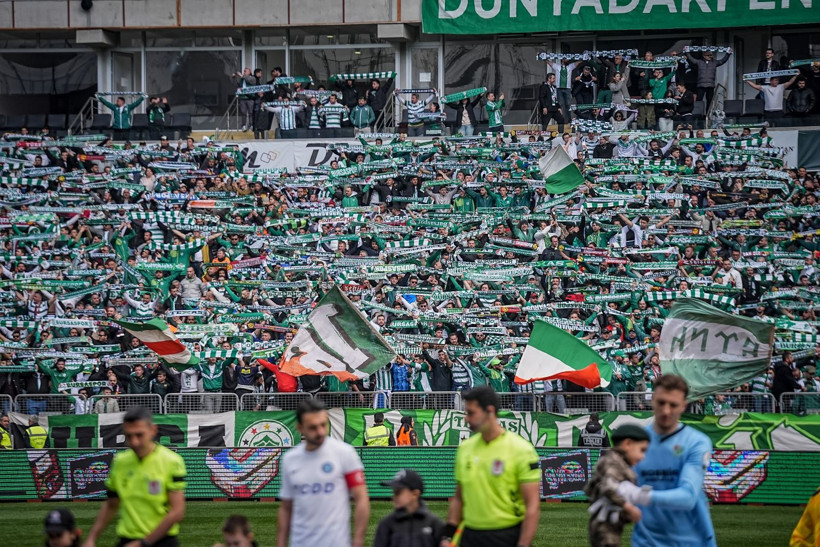 35 bin Bursasporlu bir şehri fethetti: Böyle deplasman görülmedi - Resim: 8