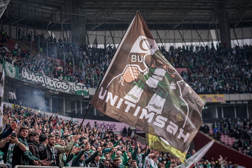 35 bin Bursasporlu bir şehri fethetti: Böyle deplasman görülmedi - Resim: 9